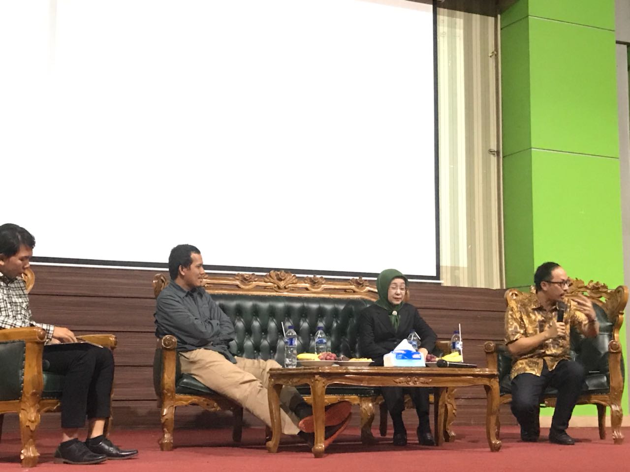 Seminar Nasional Himpunan Mahasiswa Ilmu Pemerintahan Untirta